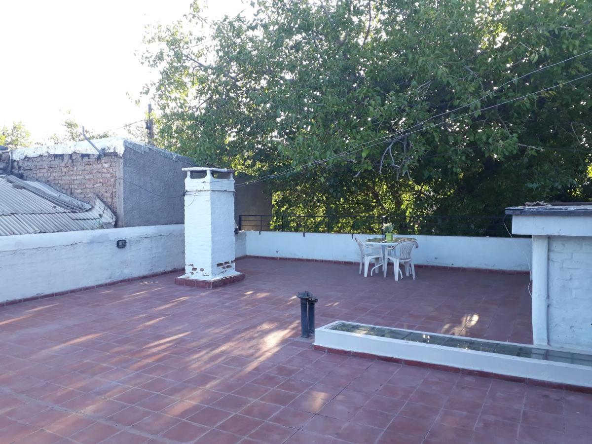 Casa Cerca Del Centro Bed&Breakfast Mendoza Exteriör bild